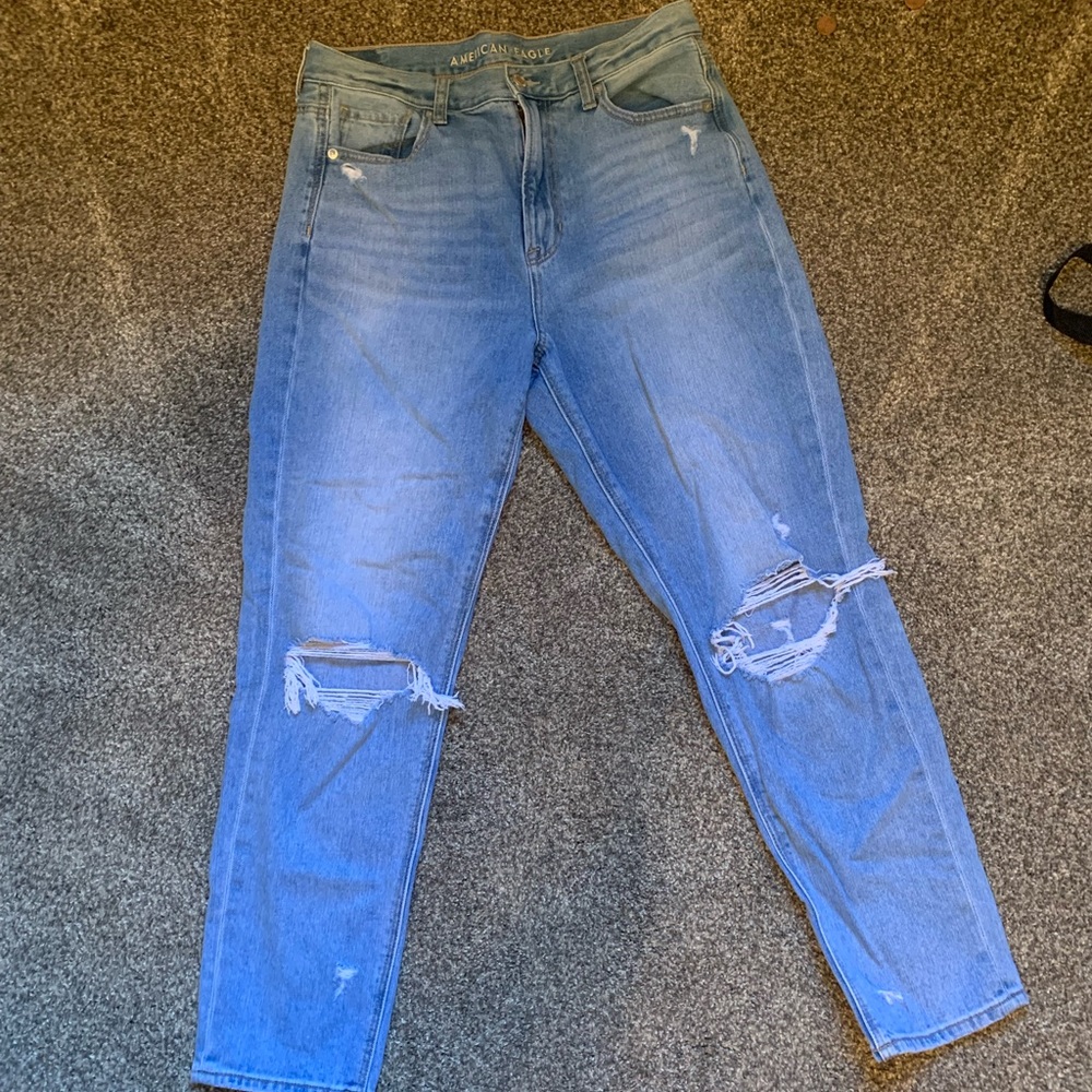 american eagle mom jeans